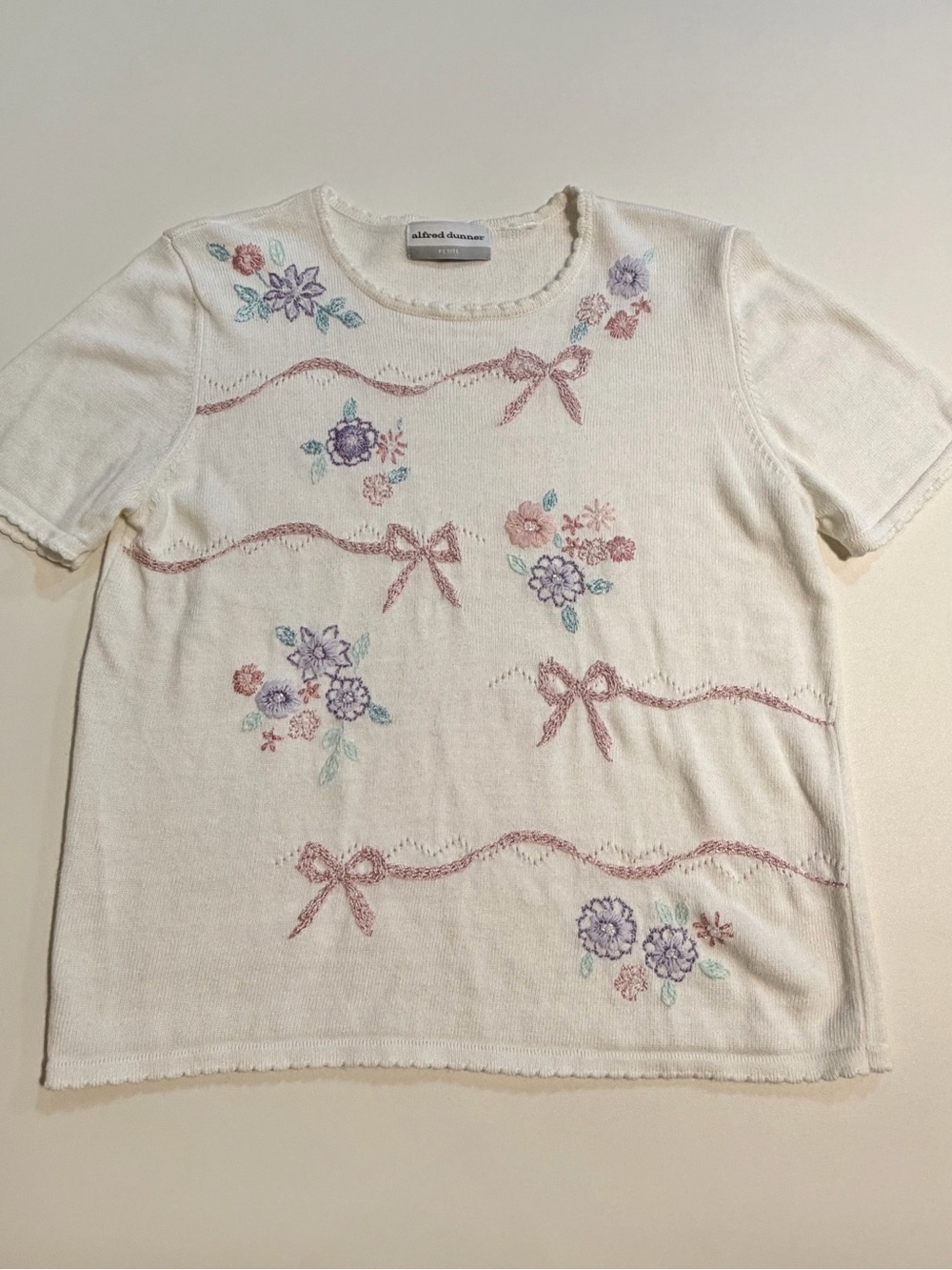 VINTAGE flower bouquet bow tie knot sweater short sleeve embroidered floral 90s - Picture 3 of 12